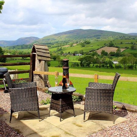 فيلا The Retreat Llanrhaeadr-ym-Mochnant المظهر الخارجي الصورة