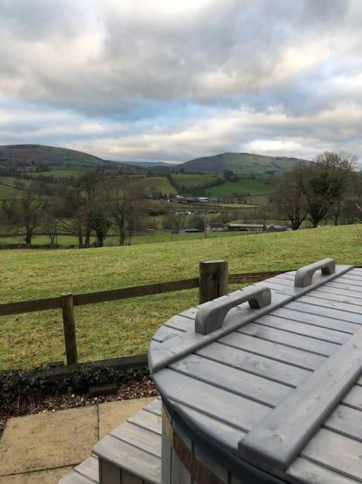 فيلا The Retreat Llanrhaeadr-ym-Mochnant المظهر الخارجي الصورة