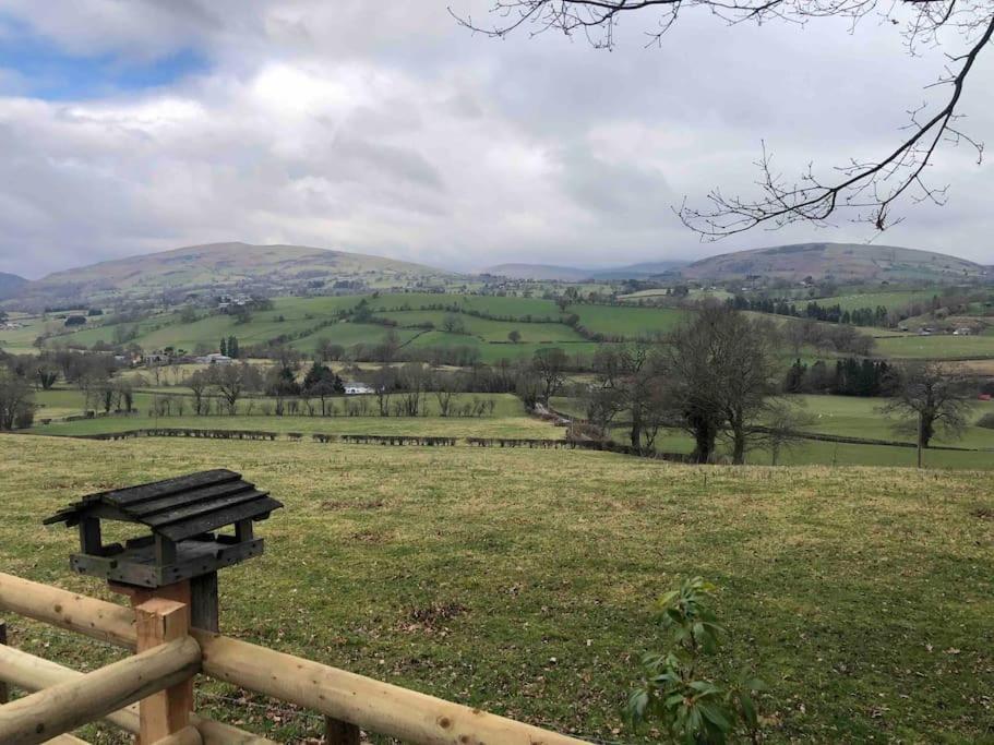فيلا The Retreat Llanrhaeadr-ym-Mochnant المظهر الخارجي الصورة