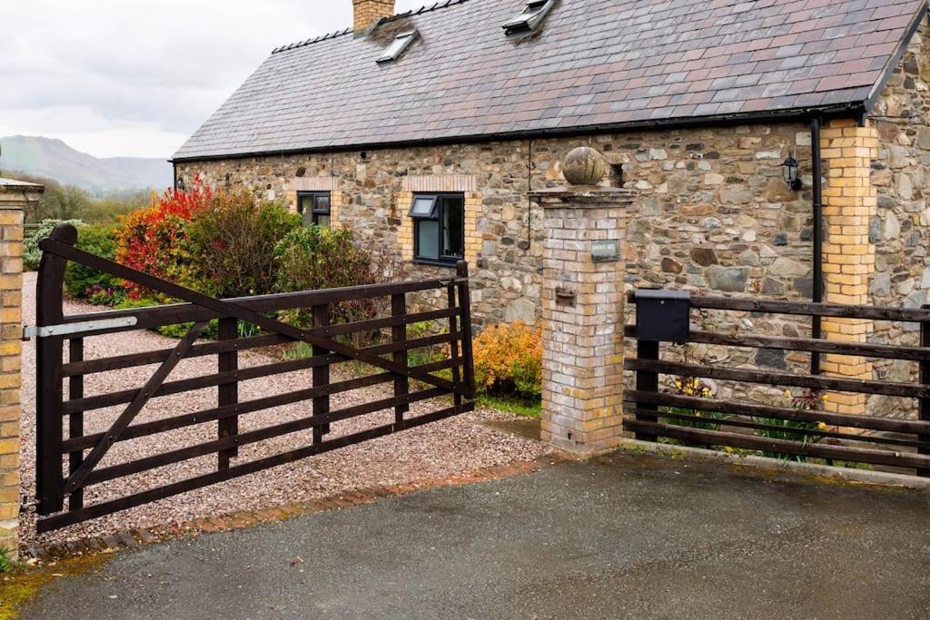 فيلا The Retreat Llanrhaeadr-ym-Mochnant المظهر الخارجي الصورة